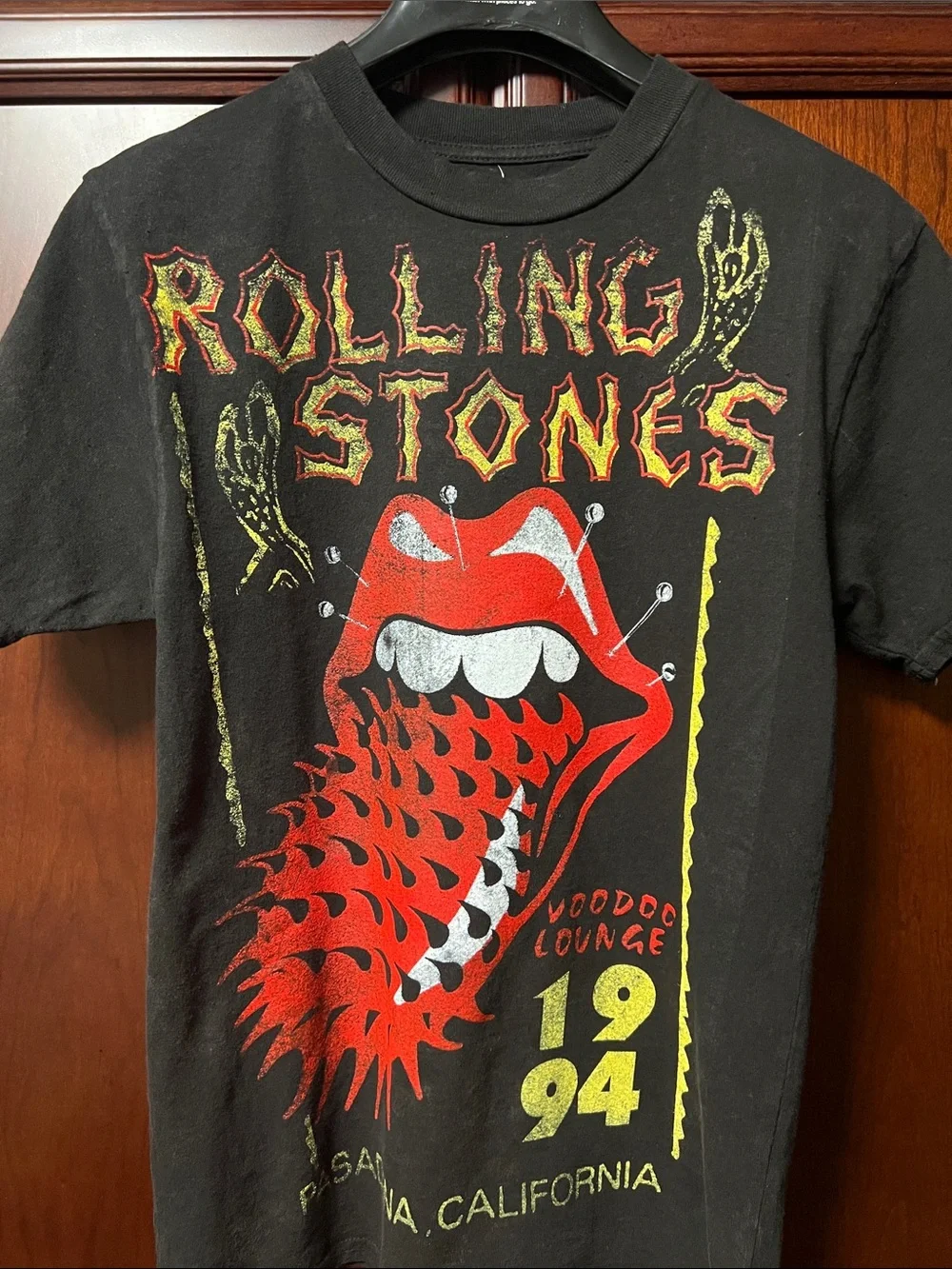 Brand New Rolling Stones Black T-Shirt with Red spiked Tongue & Yellow Graphics!